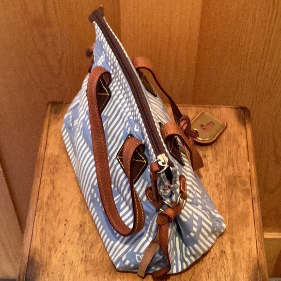 Dooney & Bourke Canvas Tote/Satchel (NWOT) - Picture 5 of 11
